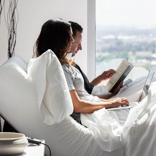 Elevate Your Sleep Experience: Exploring the Features of Malouf Adjustable Bases